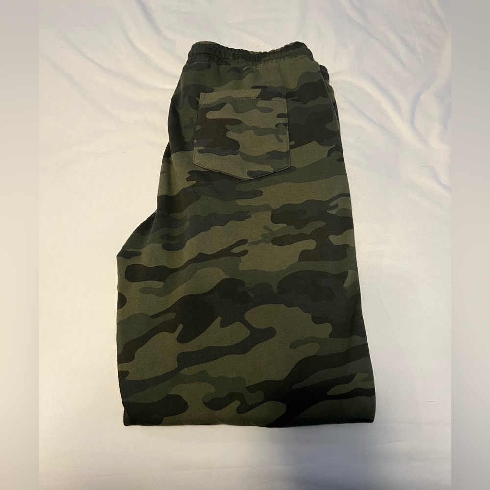 Fleece Camo Joggers (XL)